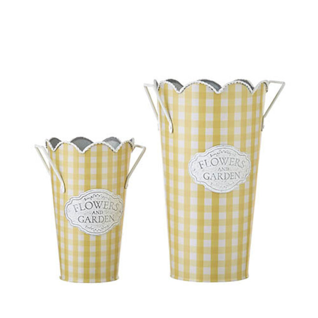 Gingham Scalloped Bucket LG 11”