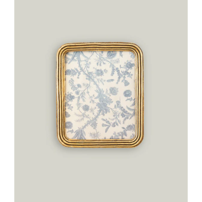Rounded Edge Photo Frame 8x10”