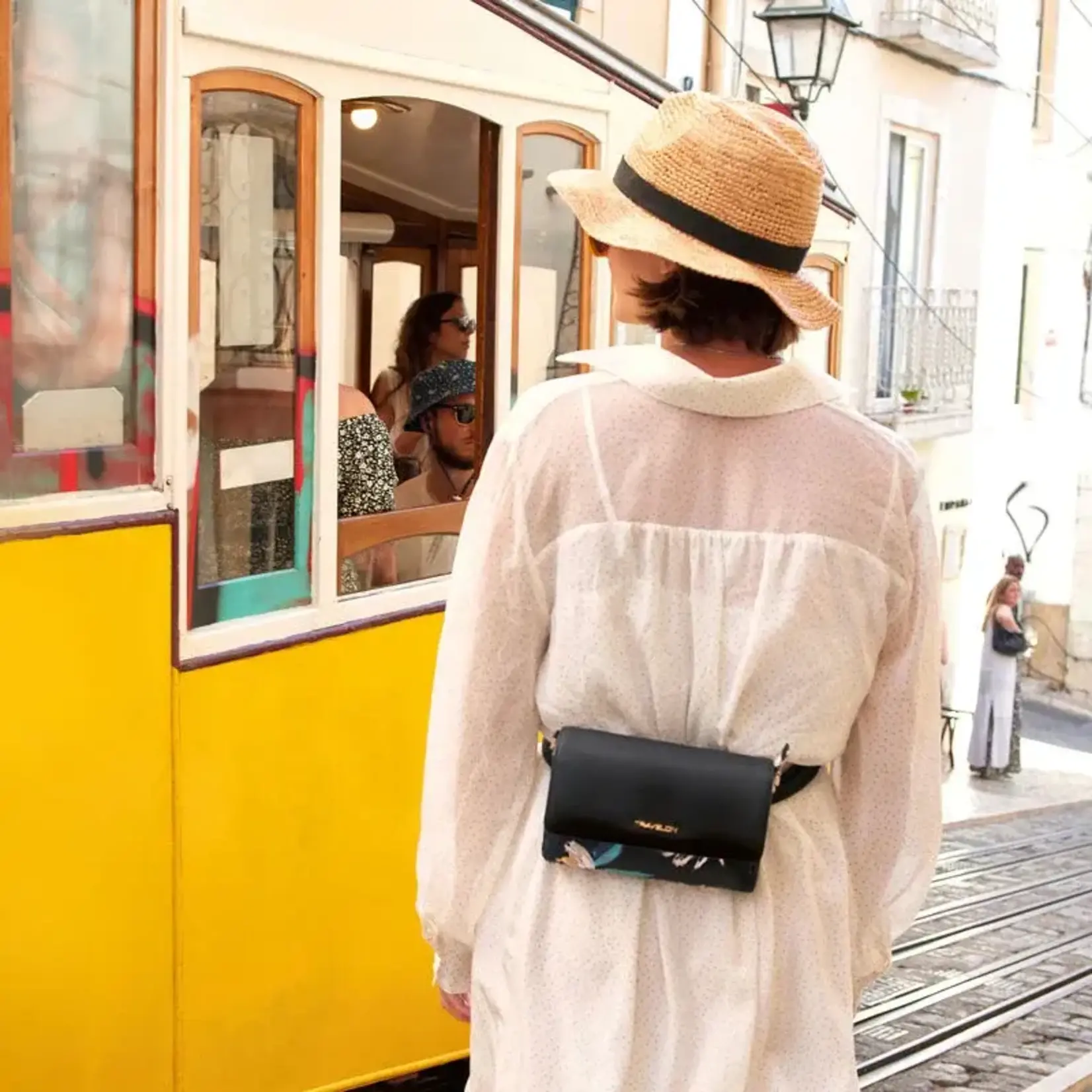 Travelon Sac à bandoulière convertible antivol Addison - Fleuri