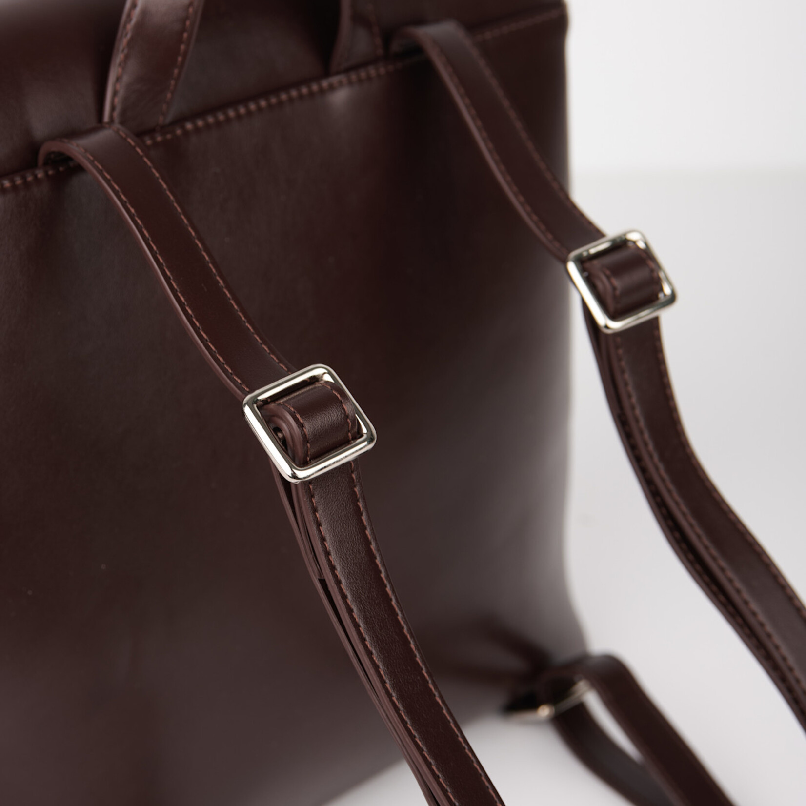 Lambert Le Polly - Sac à dos en cuir vegan lustré - Bark