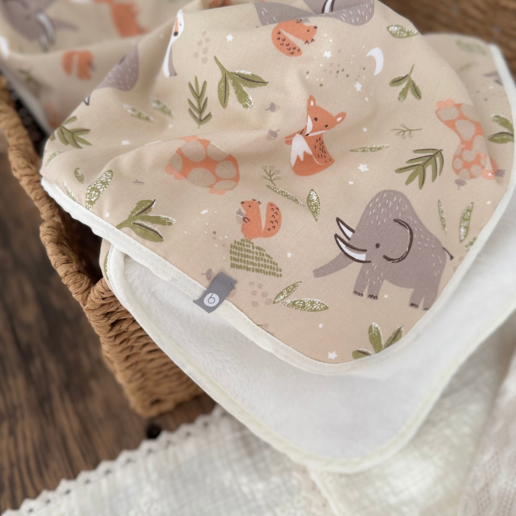 Baluchon Couverture pour bébé fluffy en  coton - Rhinocéros