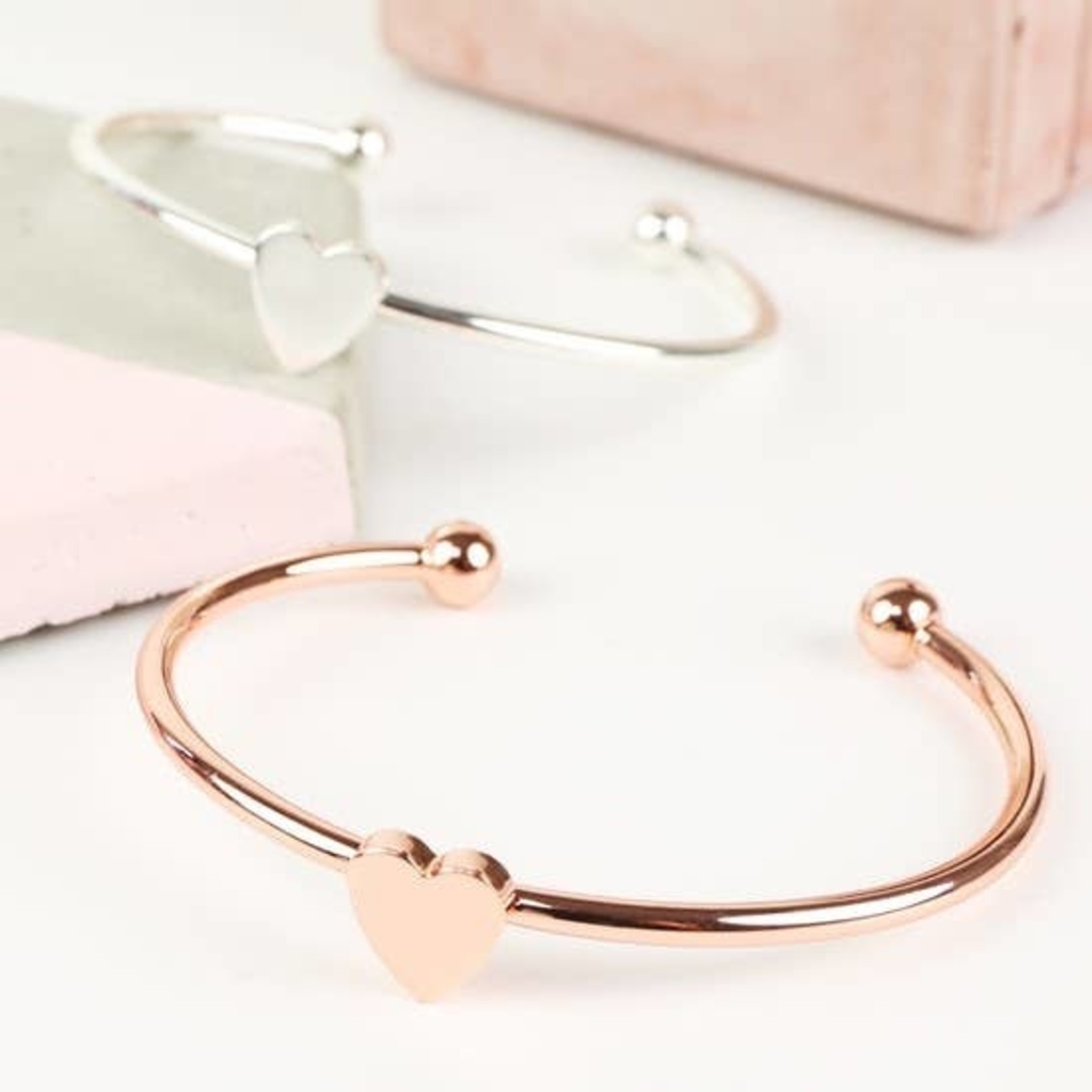 Lisa Angel Lisa Angel Heart Bangle