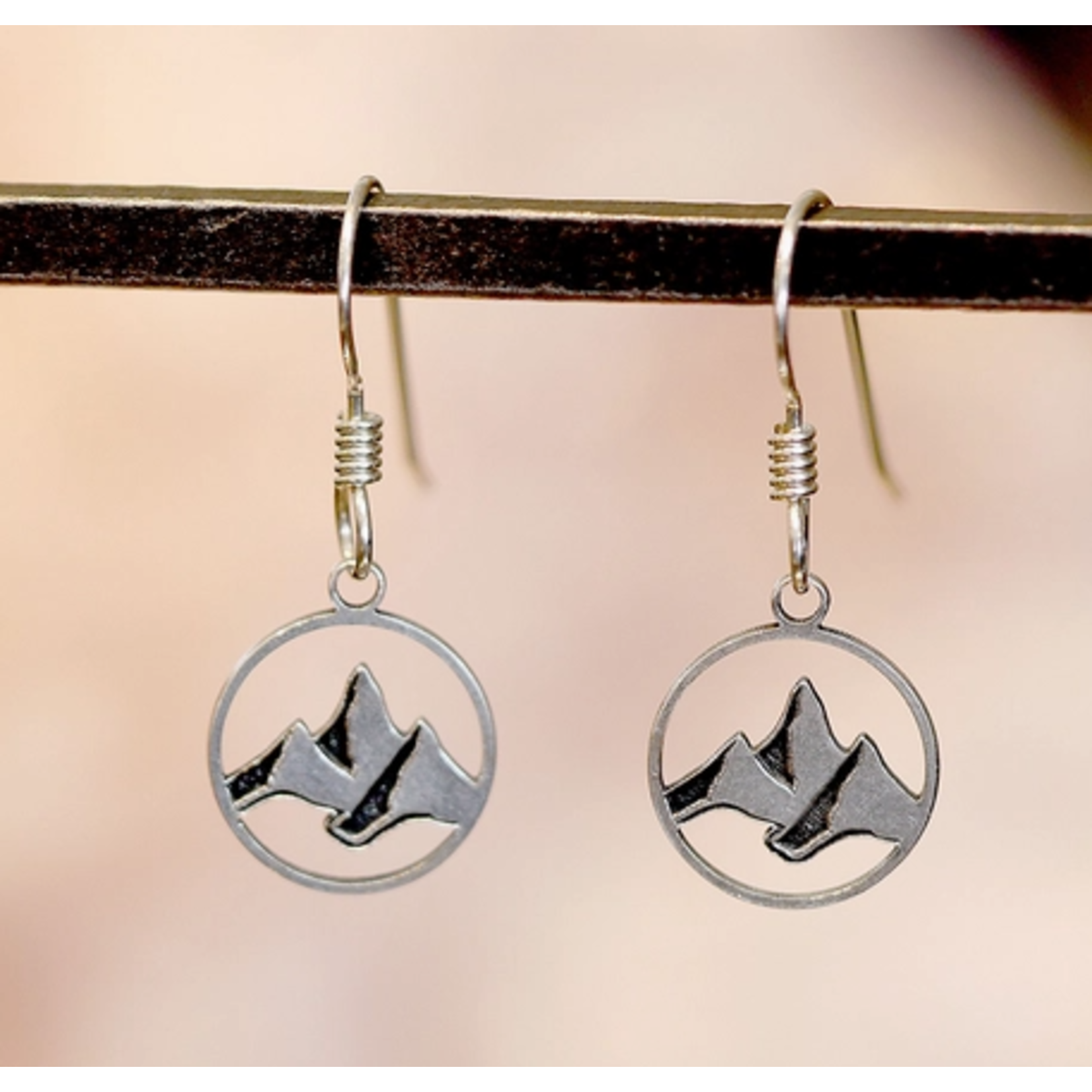 Altitude Jewelry Altitude Jewelry I Must Go Earrings