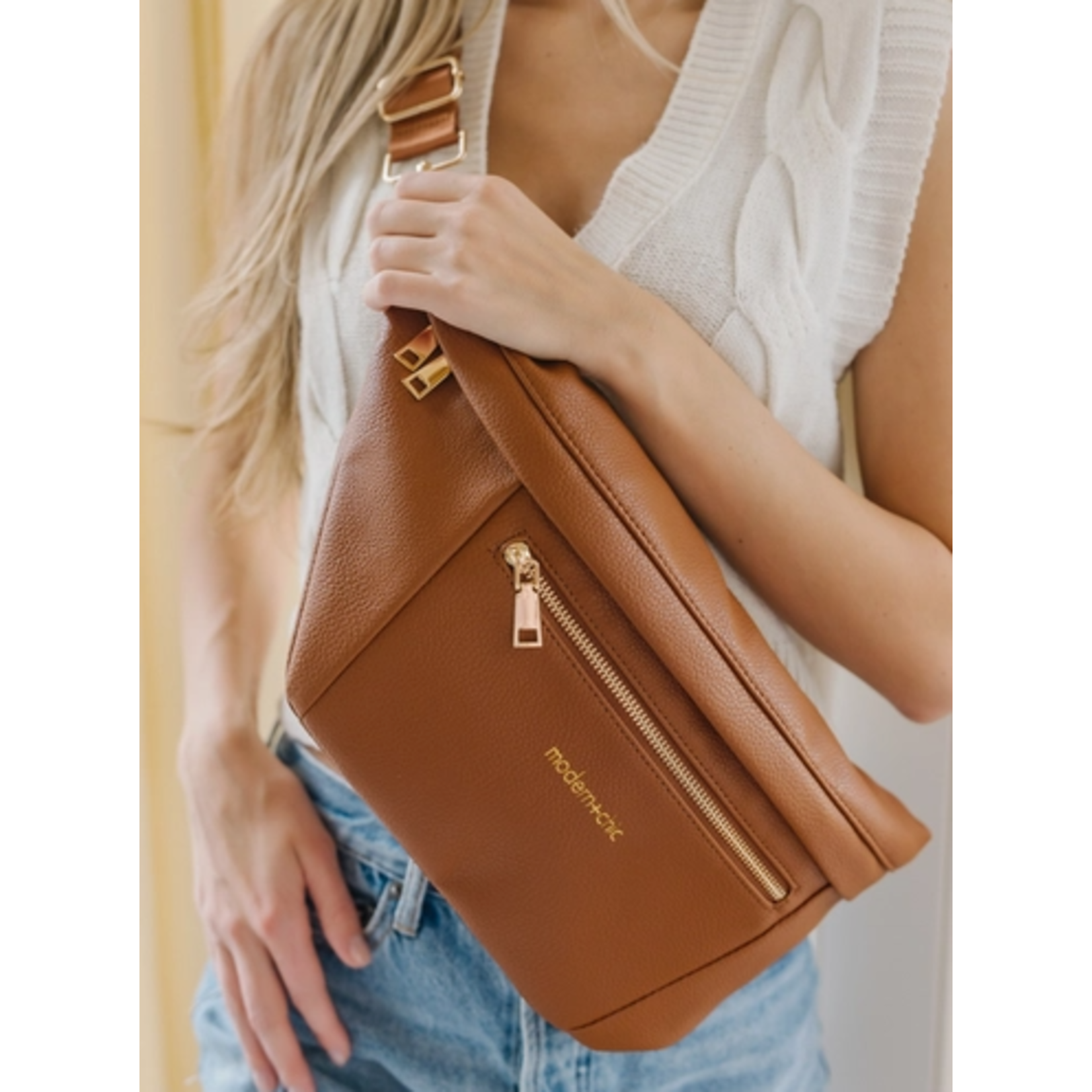 Modern+Chic M+C Presley Sling Crossbody Bag Camel