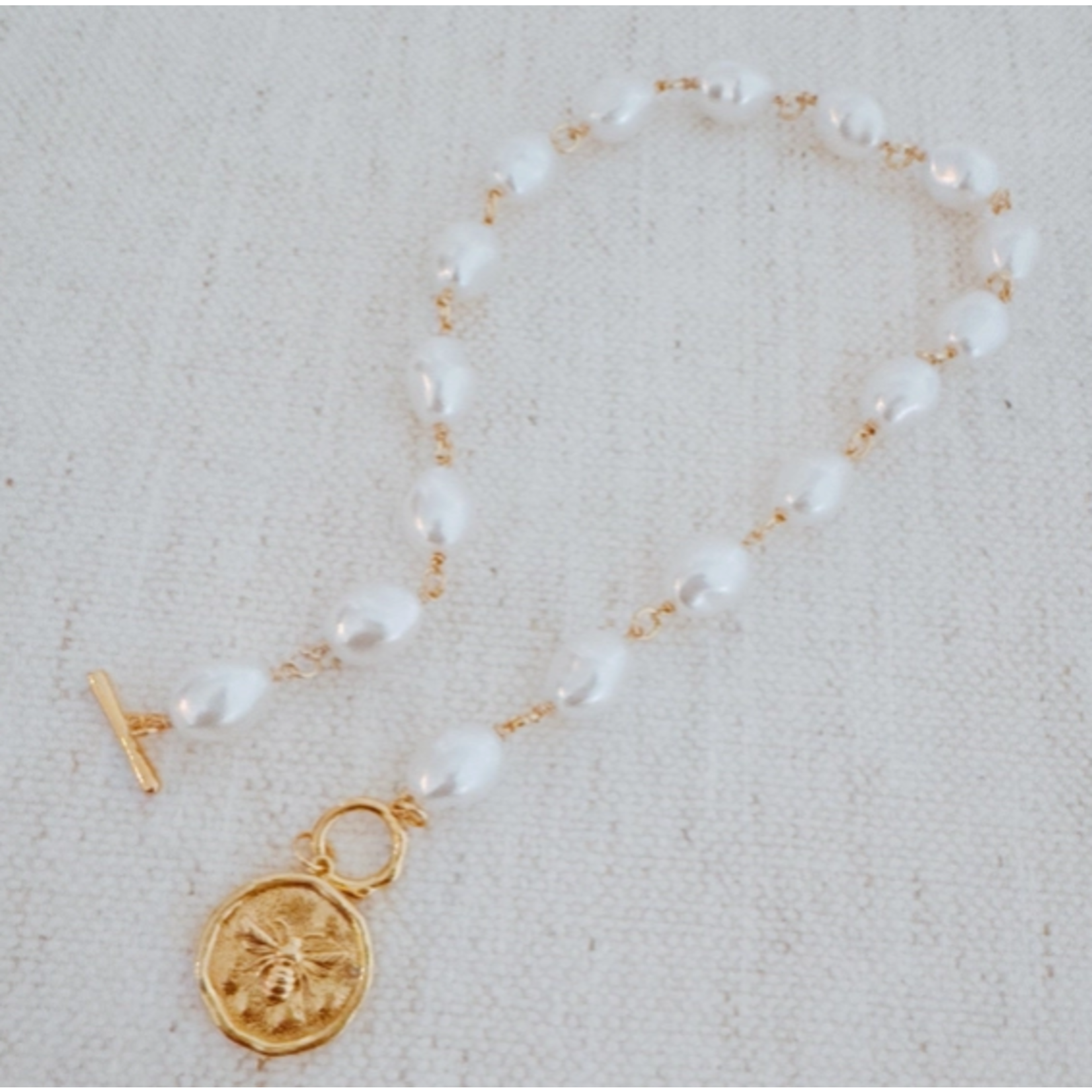 Ellison+Young E&Y Golden Bee Baroque Necklace