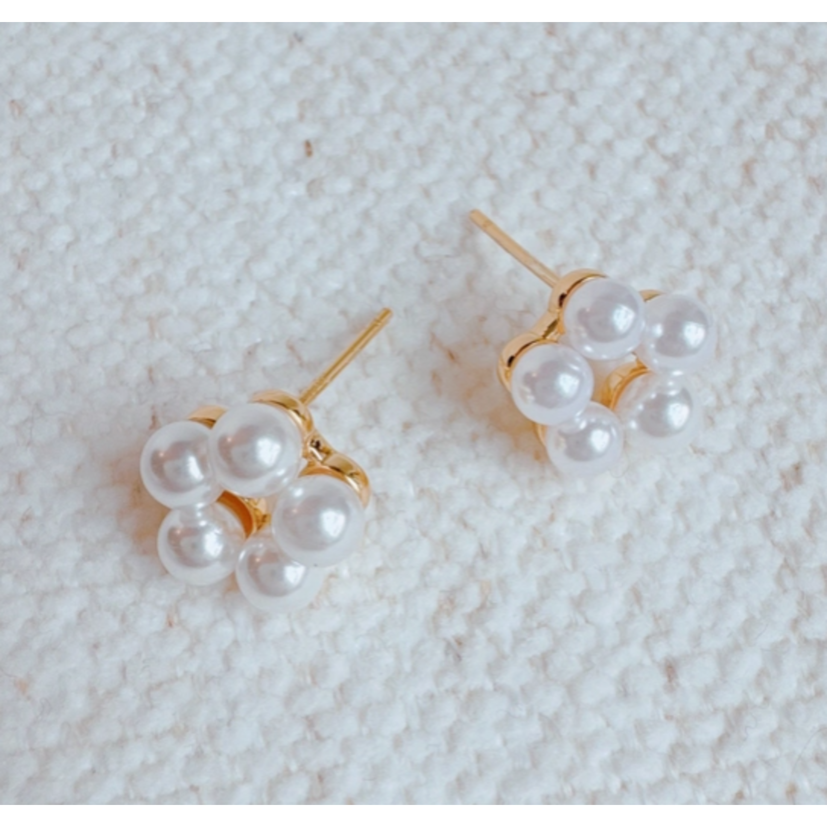 Ellison+Young E&Y Pearl Flower Stud Earrings