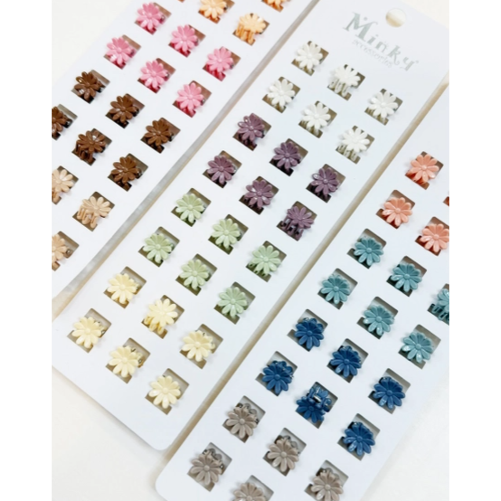 Love & Repeat L&R 24 Pcs Assorted Color Mini Daisy Hair Claw