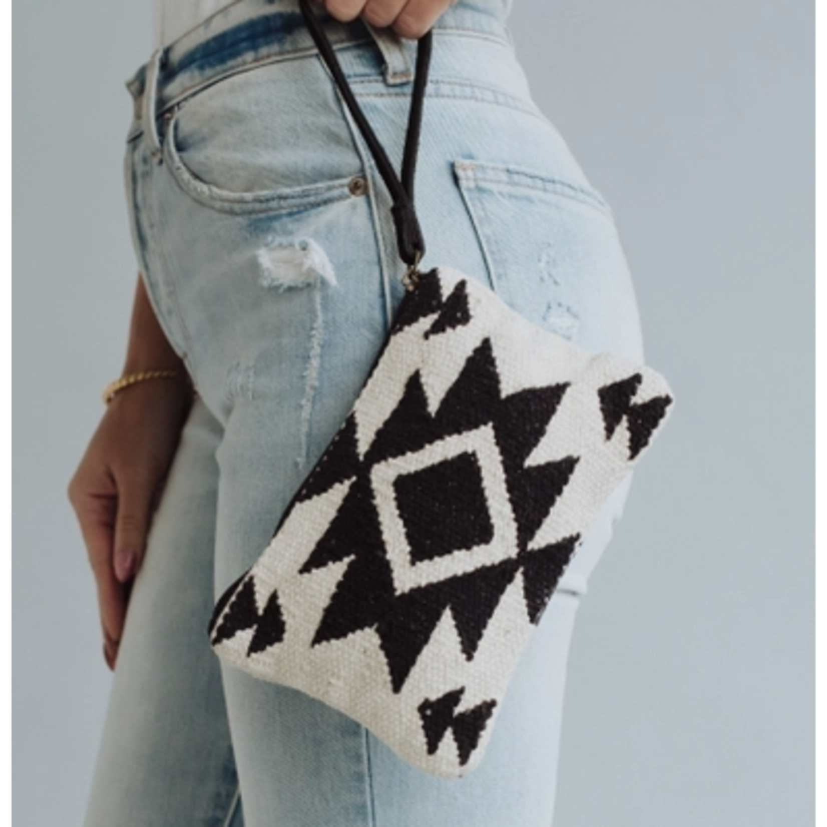 Panache Apparel Panache Apparel Cream & Black Aztec Wristlet
