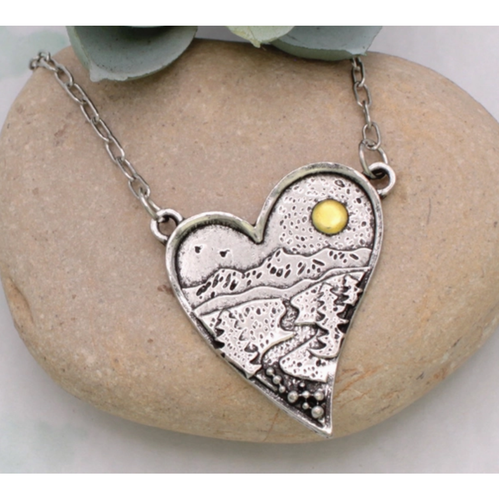 ZAD ZAD Love the Outdoors Heart Silver Necklace