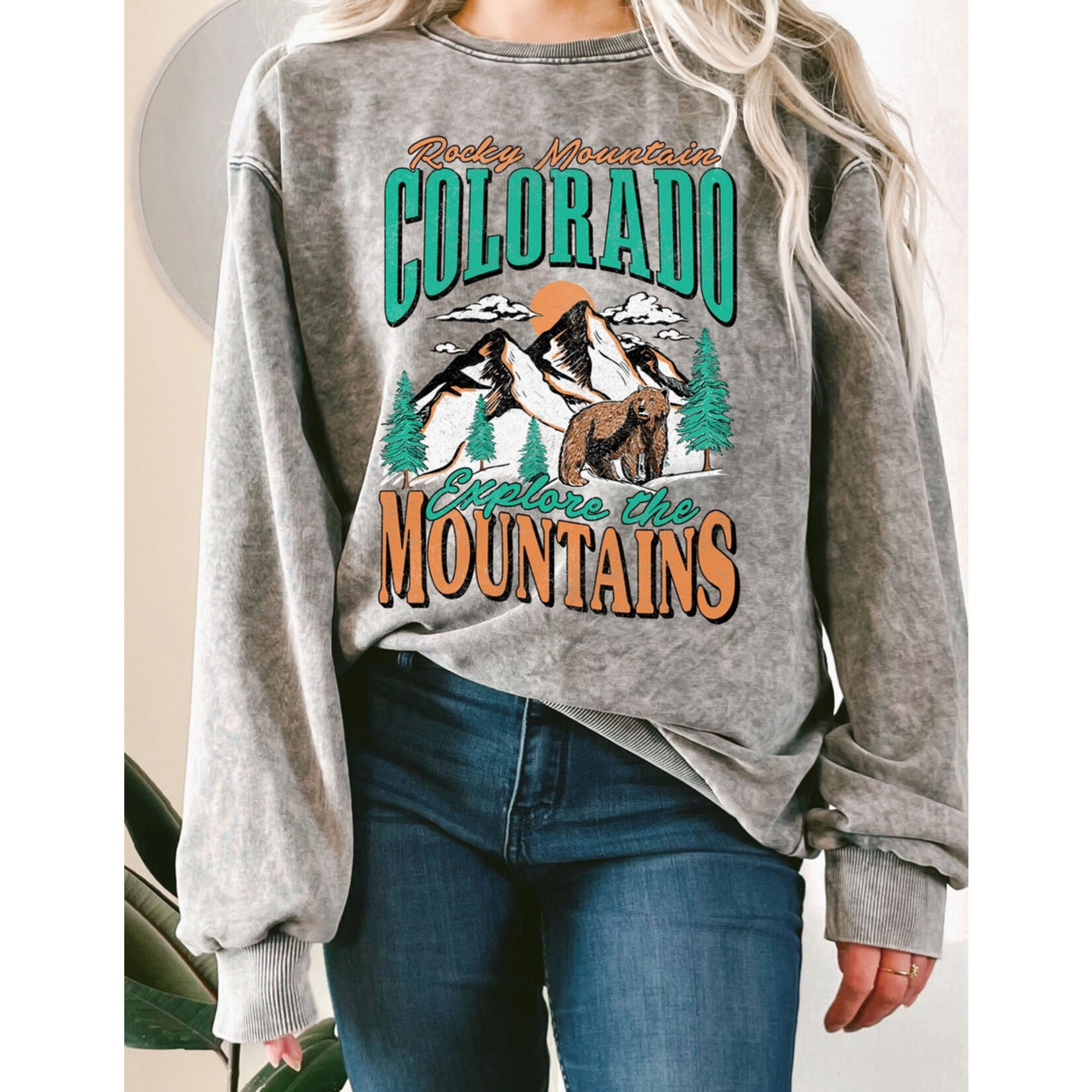 Rustee Clothing Rustee Rocky Mountains Bear Mineral Sweatshirts