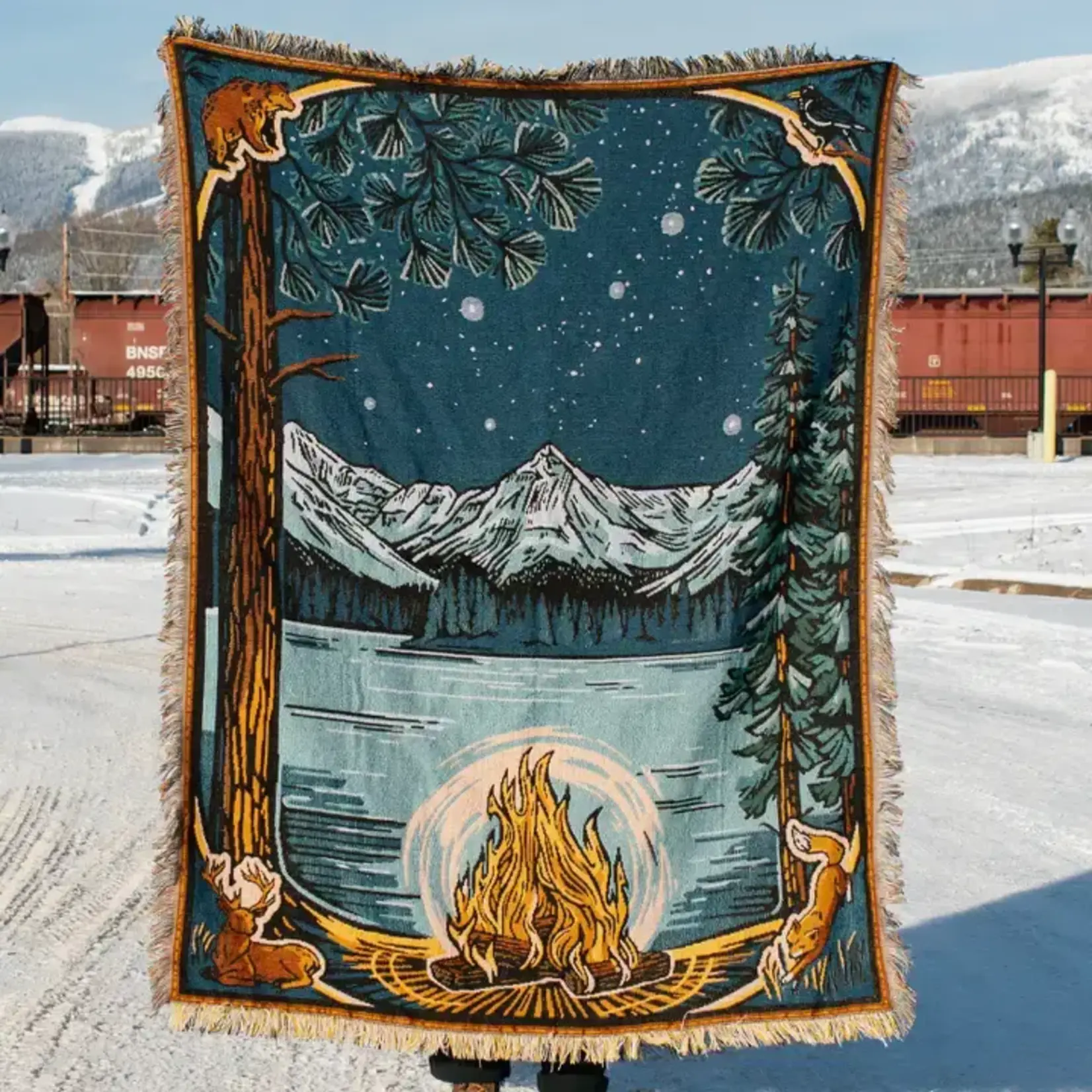 The Montana Scene TMS  Fireside Knit Blanket