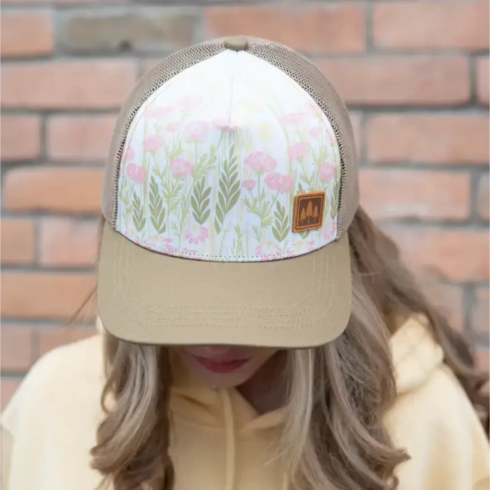 The Montana Scene TMS Wild Field Unisex Trucker - Sage Green