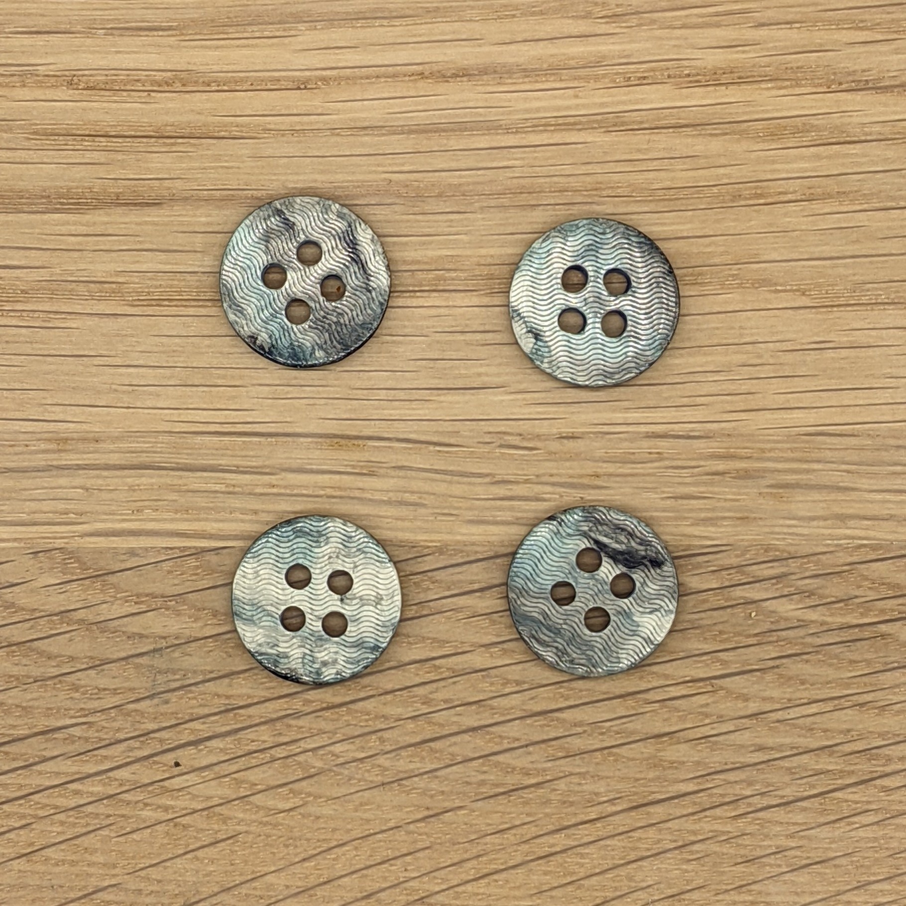 Dill Button Polyester Blue 20 mm 330575 Espace Tricot