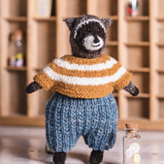 Laine Publishing Mouche & Friends: Seamless Toys to Knit by Cinthia Vallet