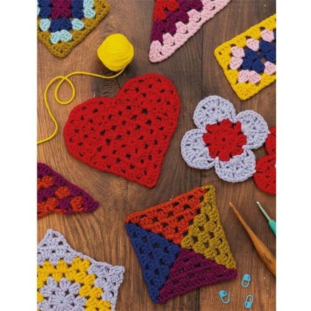 David & Charles Every Way with Granny Crochet: 50 shapes in classic granny stitch by Julia Madill