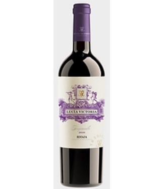 LUCIA VICTORIA SELECCION