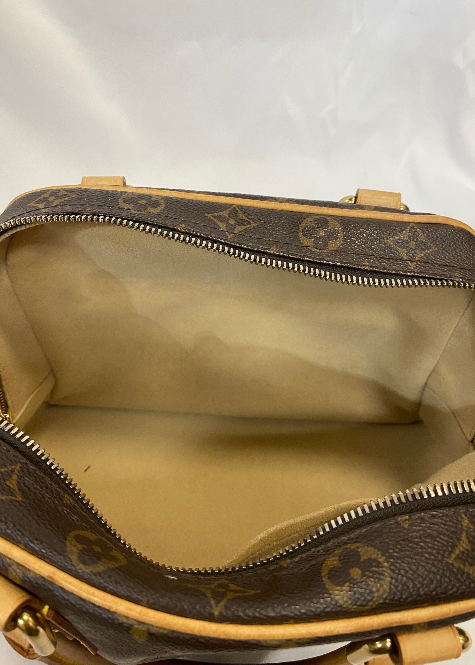 Louis Vuitton Louis Vuitton Monogram Manhattan PM