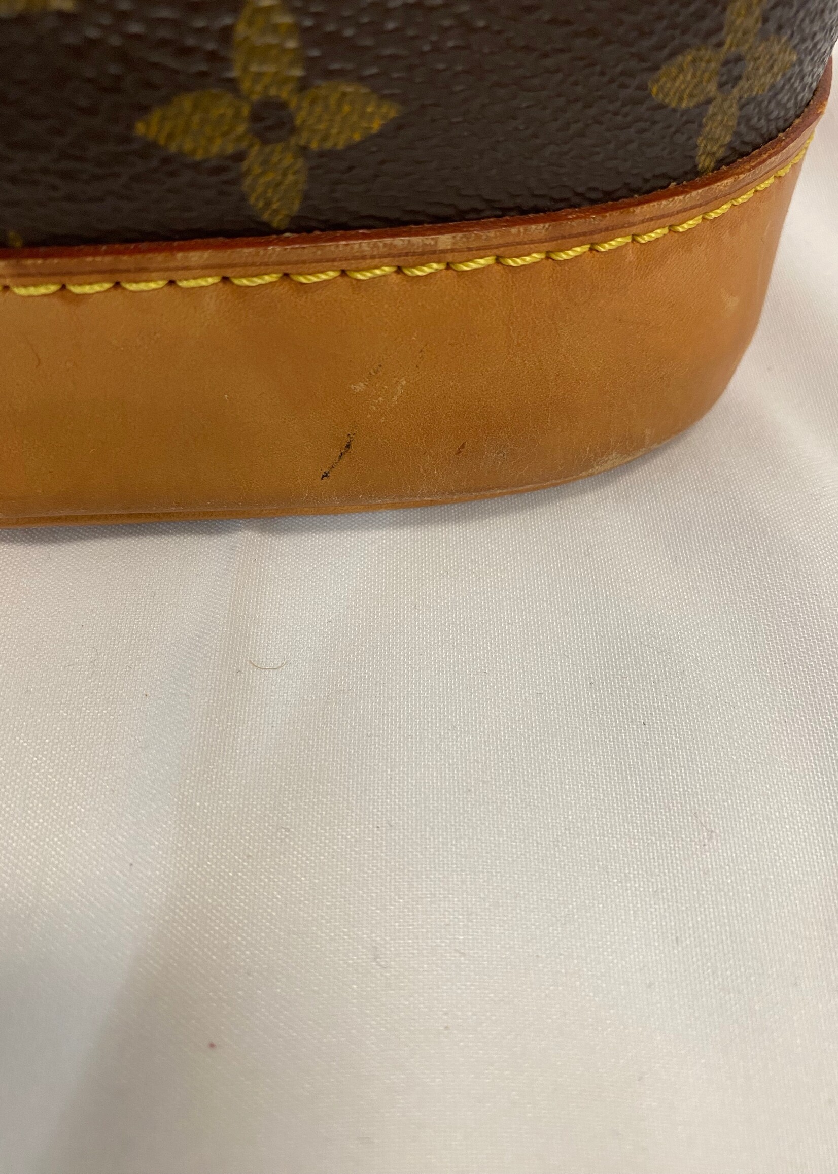 Louis Vuitton Vintage Alma Handbag Monogram Canvas Pm Auction