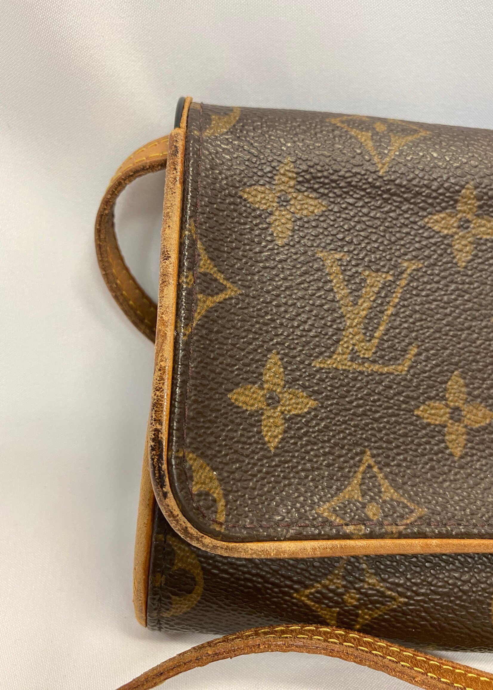 LOUIS VUITTON Twin Pochette gm - The Purse Ladies