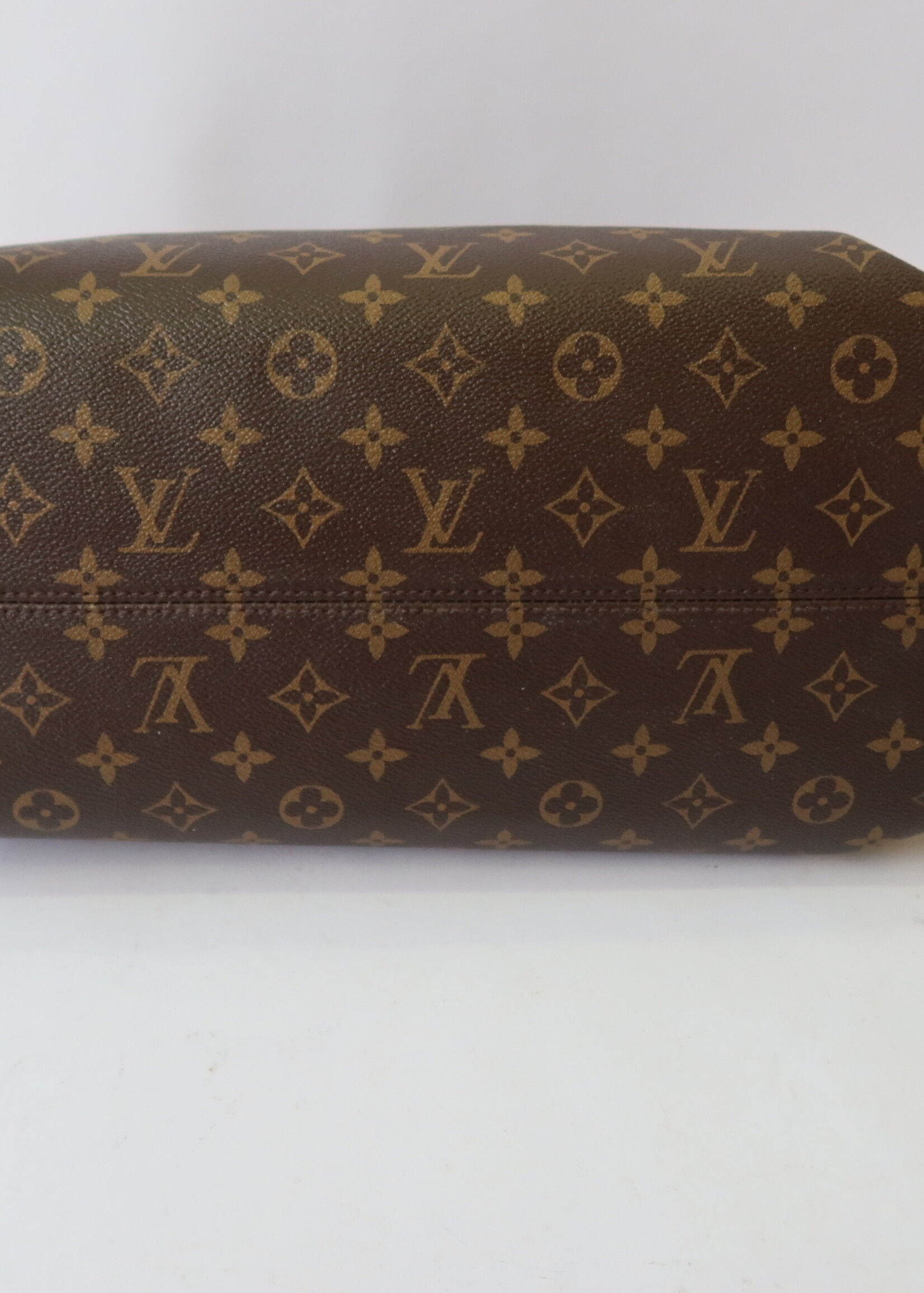 Louis Vuitton Monogram Graceful MM