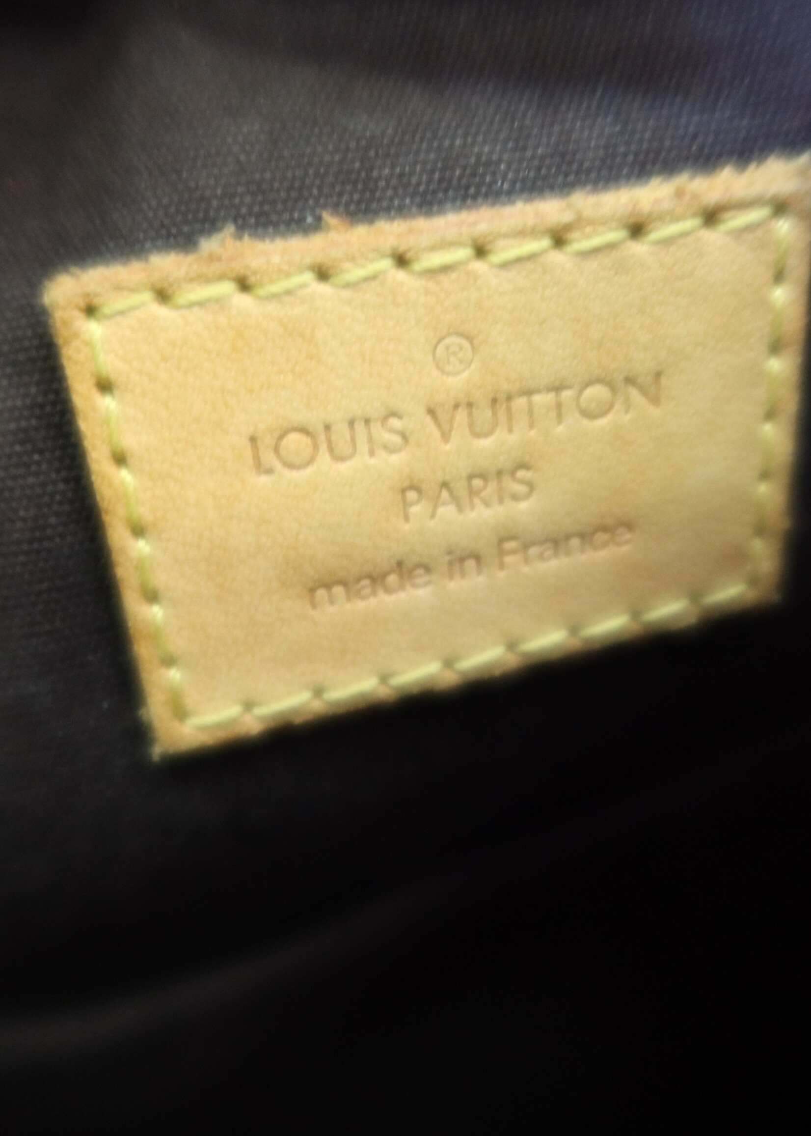 Louis Vuitton Monogram Vernis Amaranto Handbag