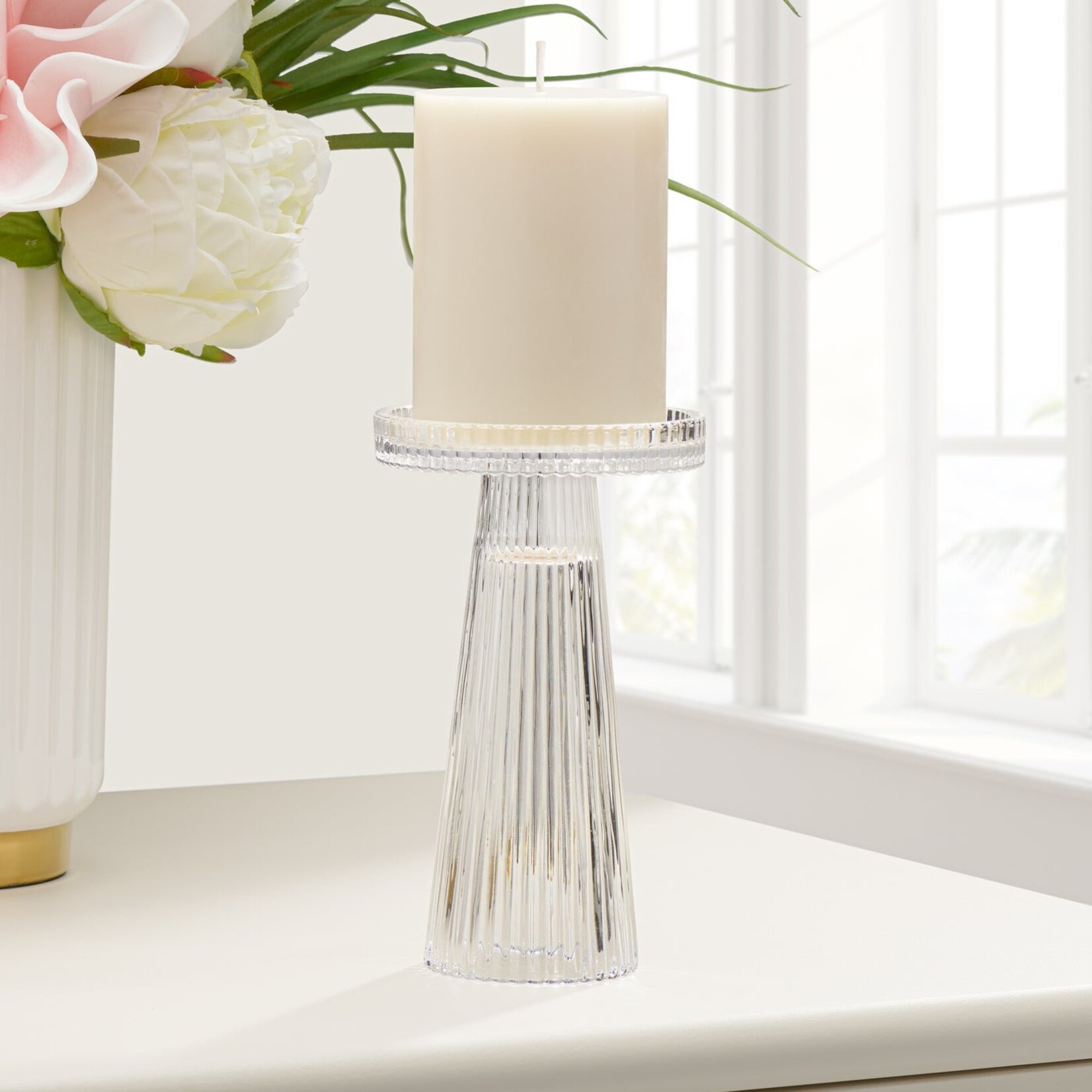 Anya Faceted Glass 6.5" Reversible Pillar Candle Holder/Vase