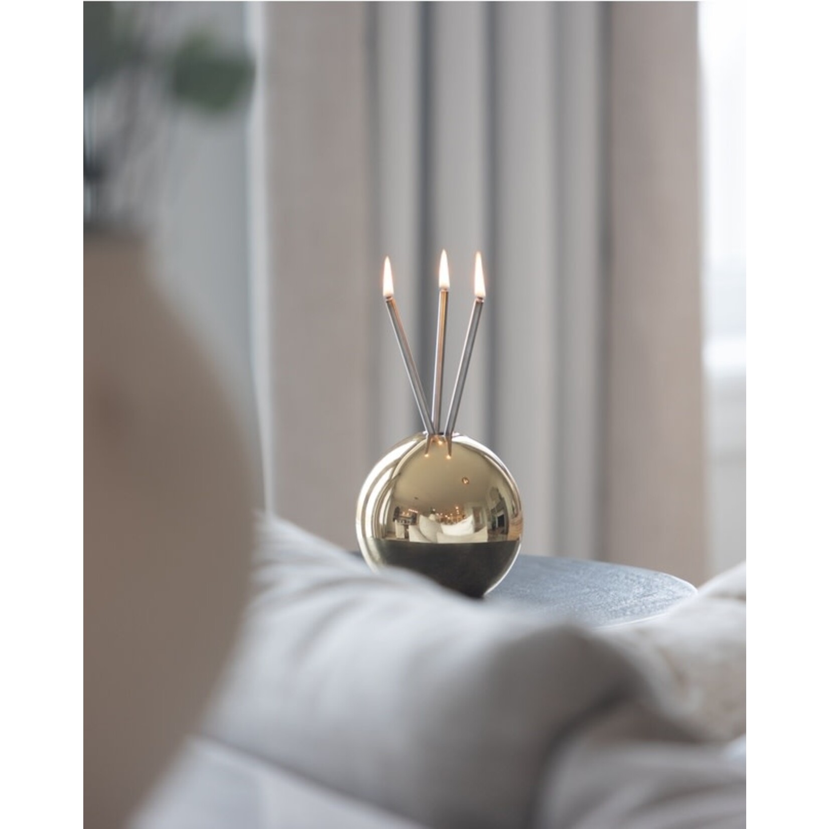 Neva Vase, Gold Metallic