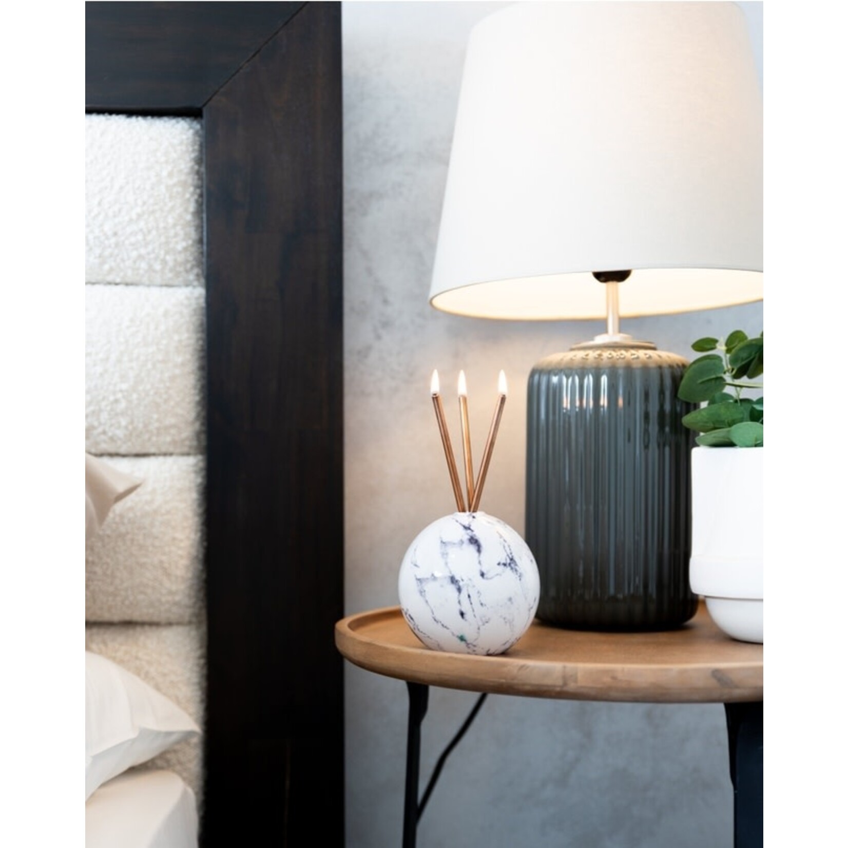 Neva Vase, White Marble