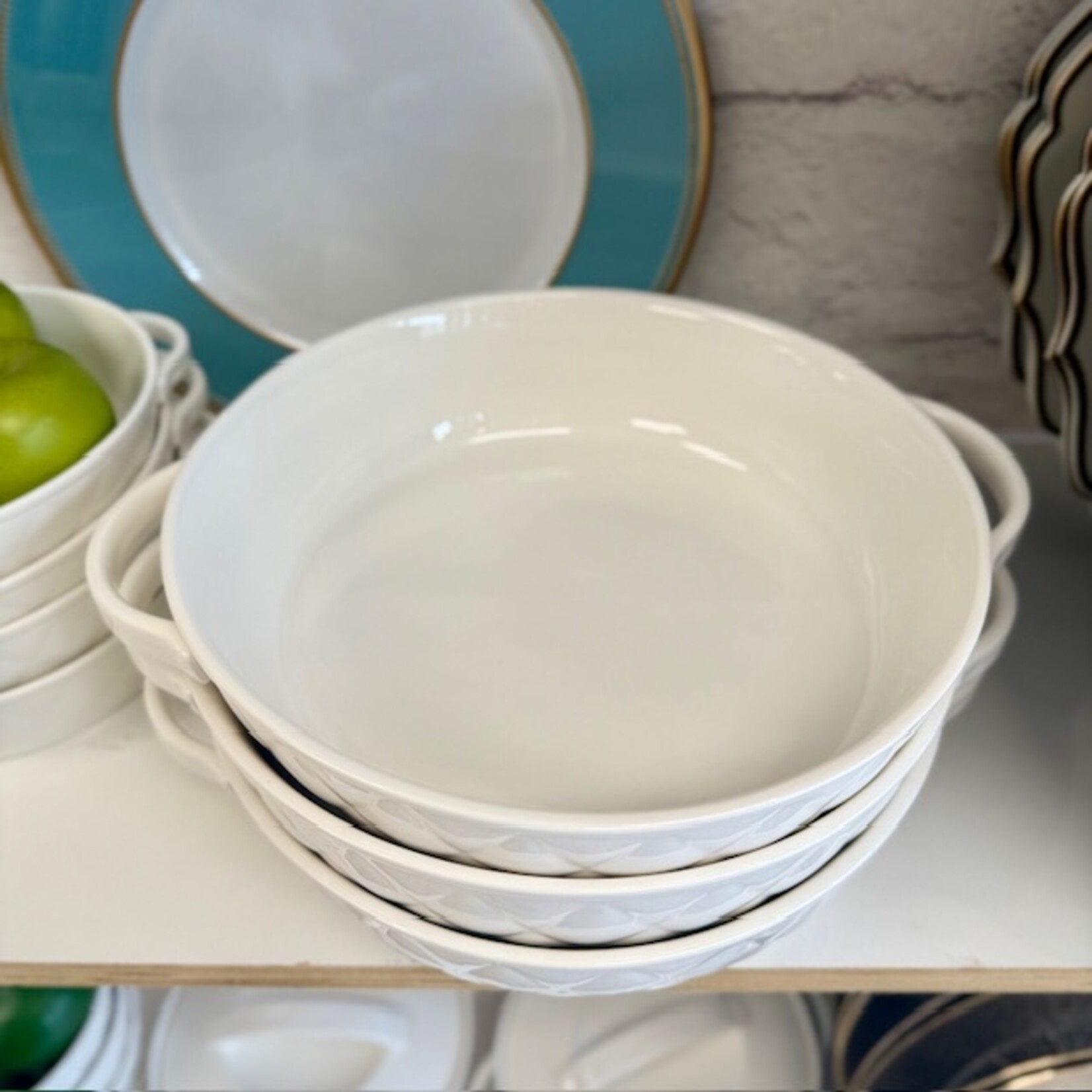 Baldwin Round Casserole - Large