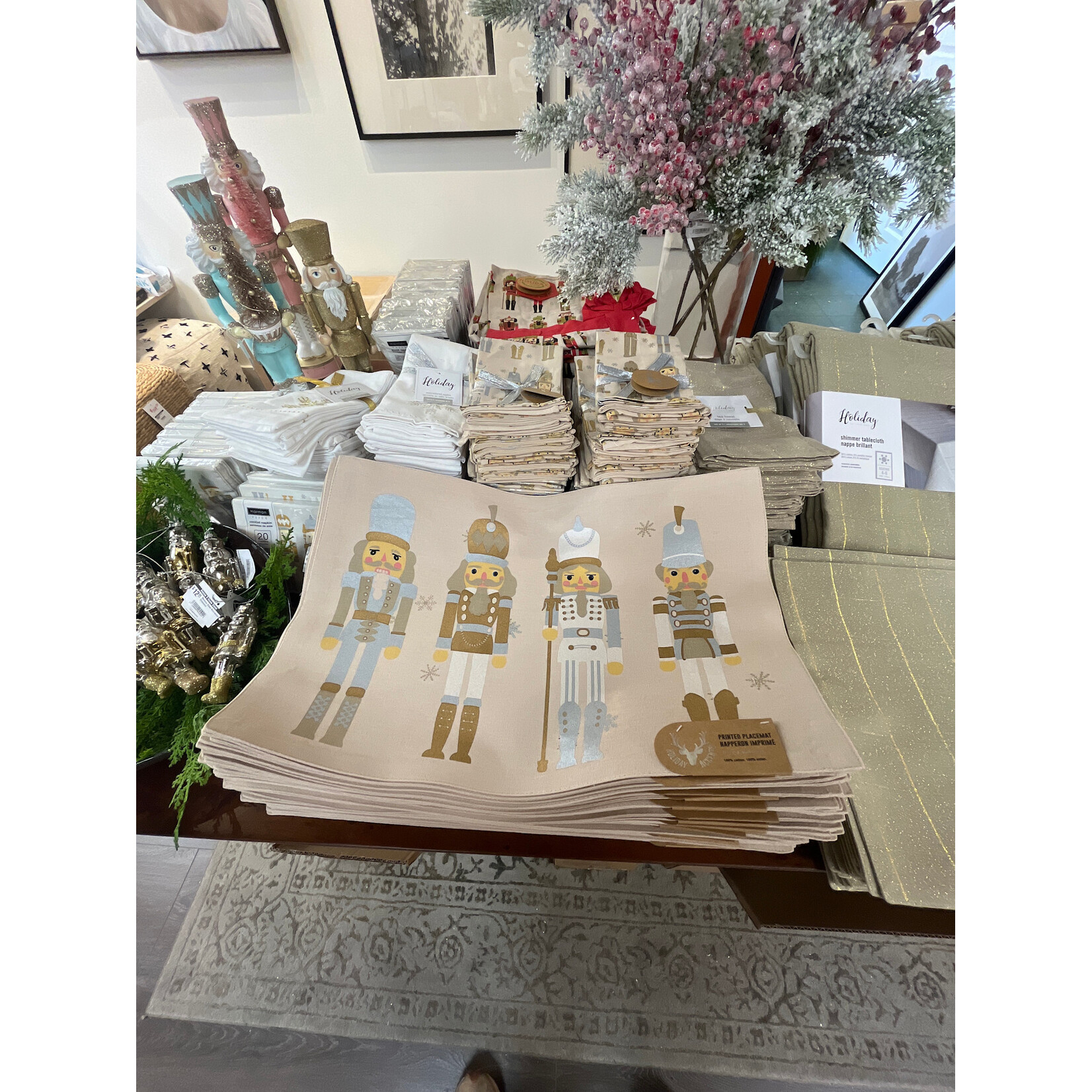 Nutcracker Placemat Metallic