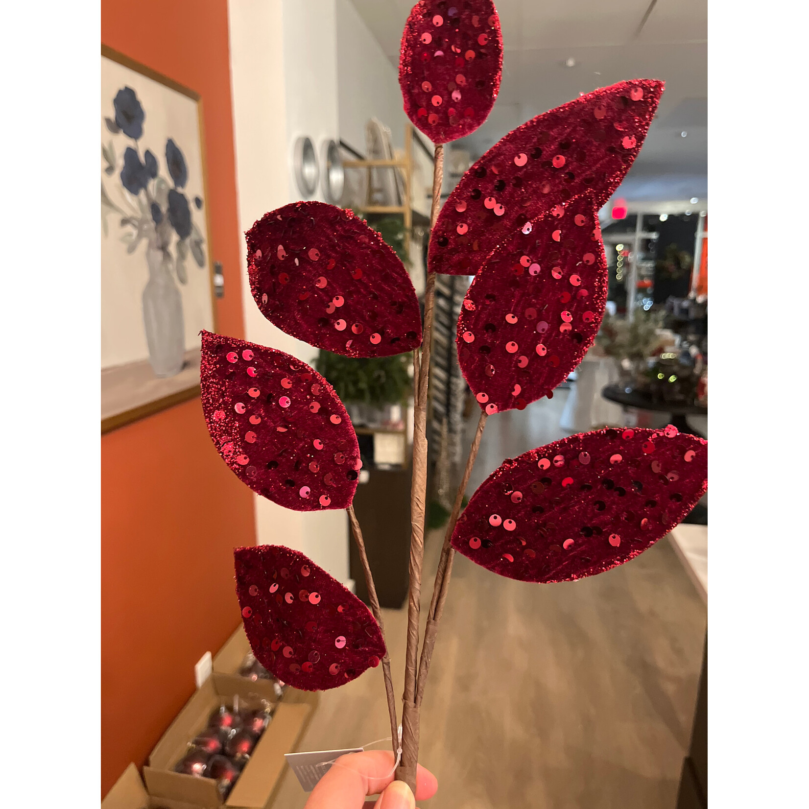 Spray Magnolia Leaf Velvet Burgundy