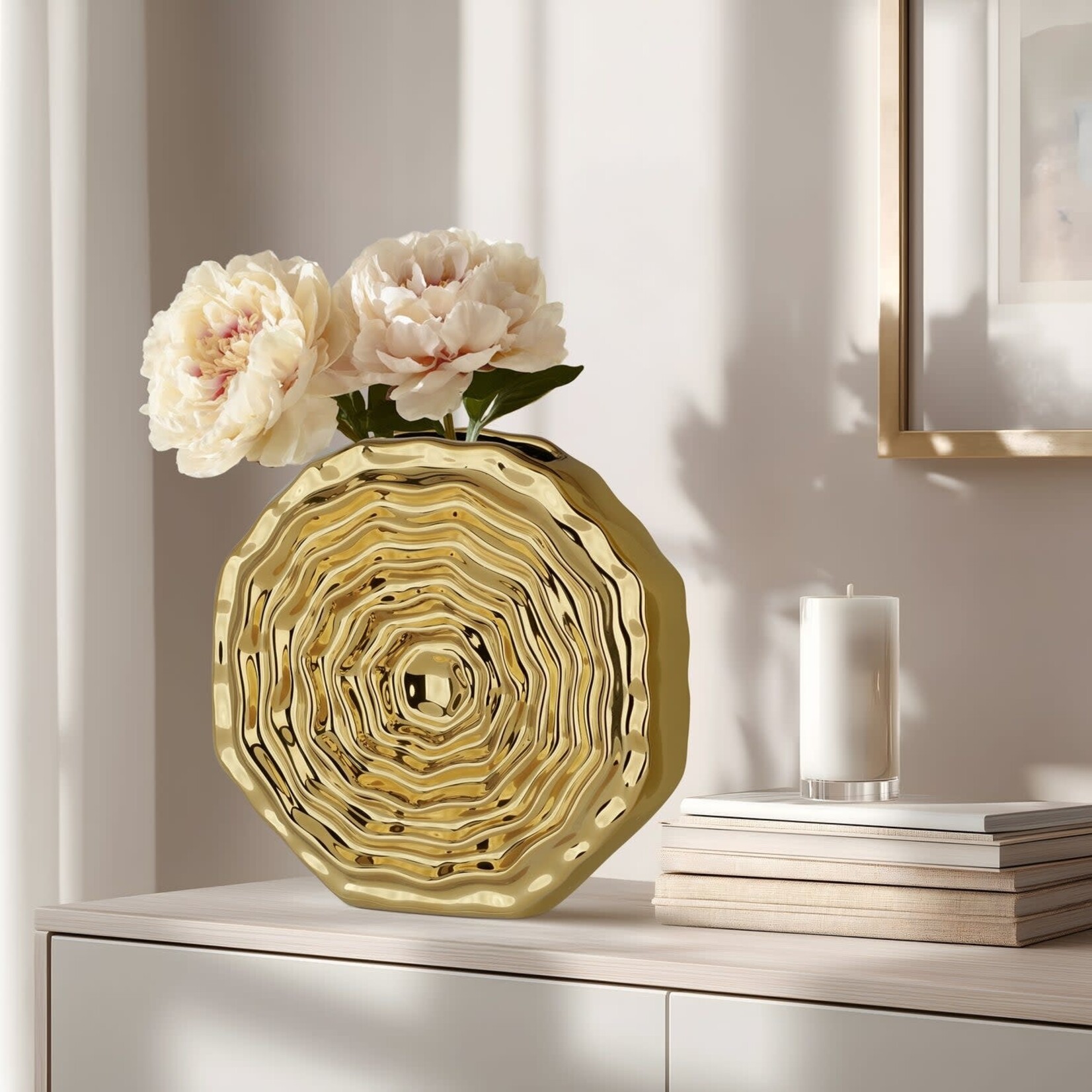 Rosette Bloom Gold Vase