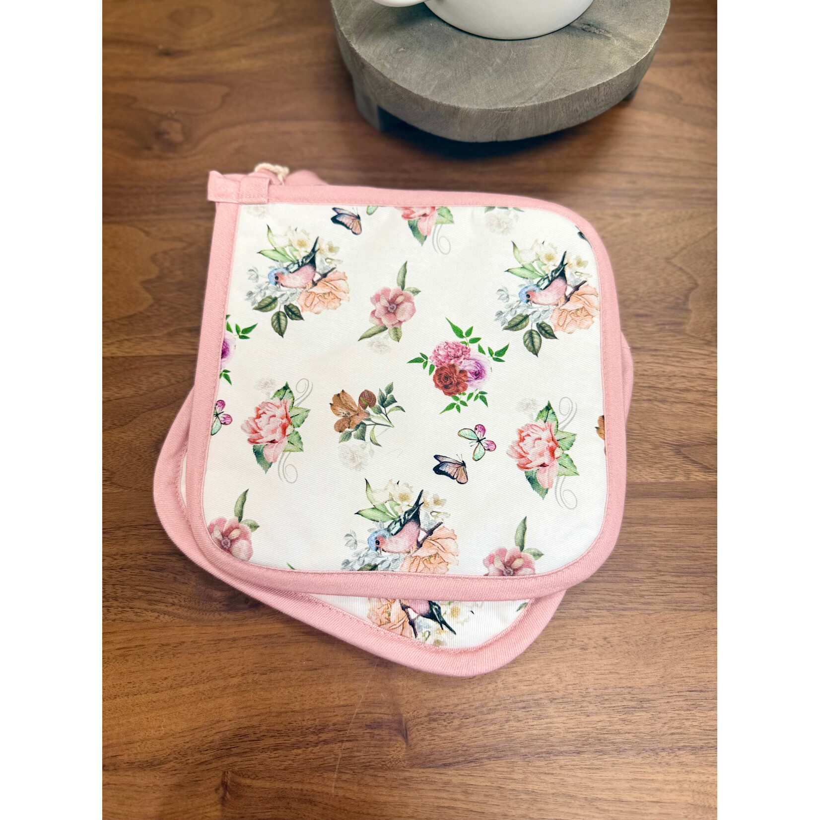 Pot Holder - Charlotte White