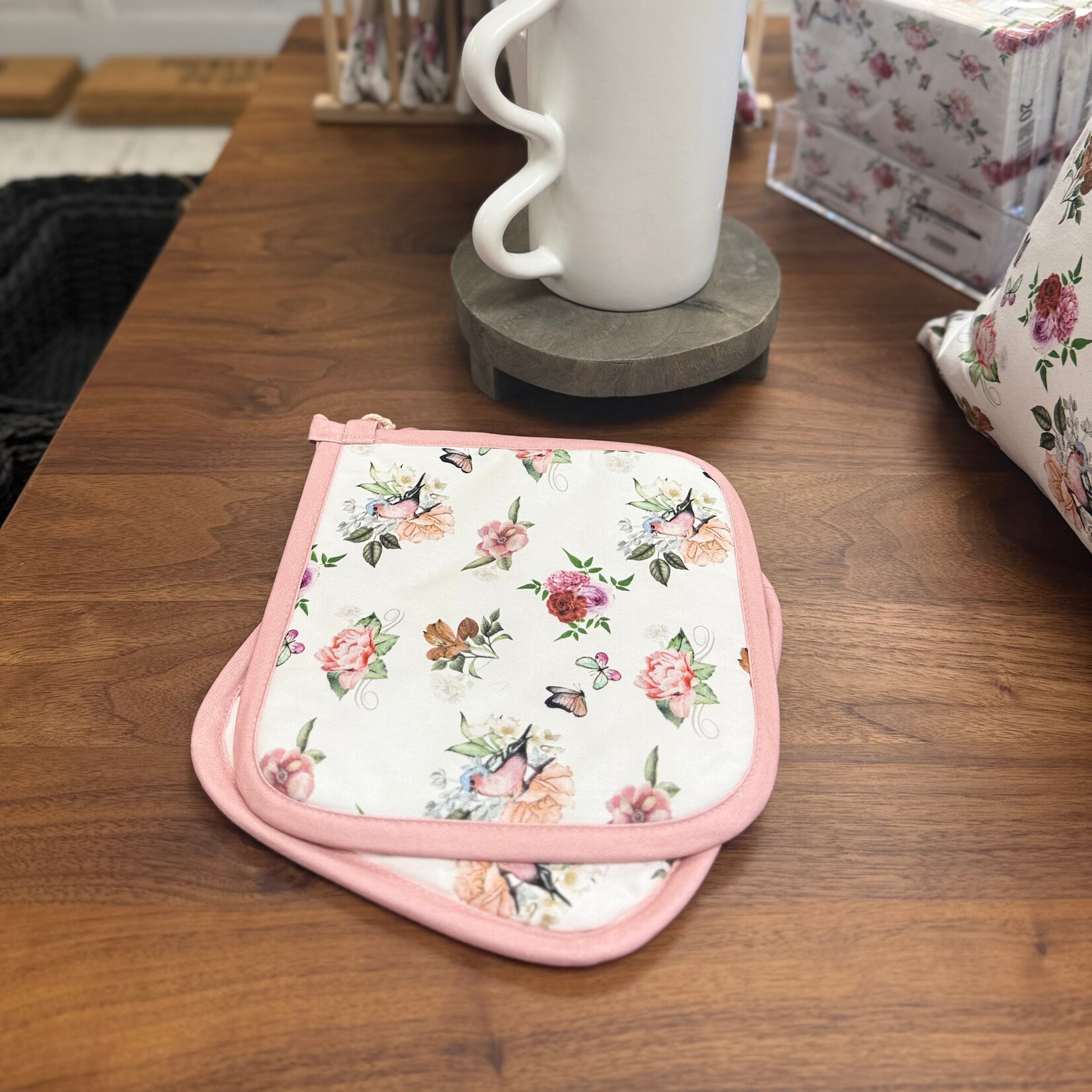 Pot Holder - Charlotte White