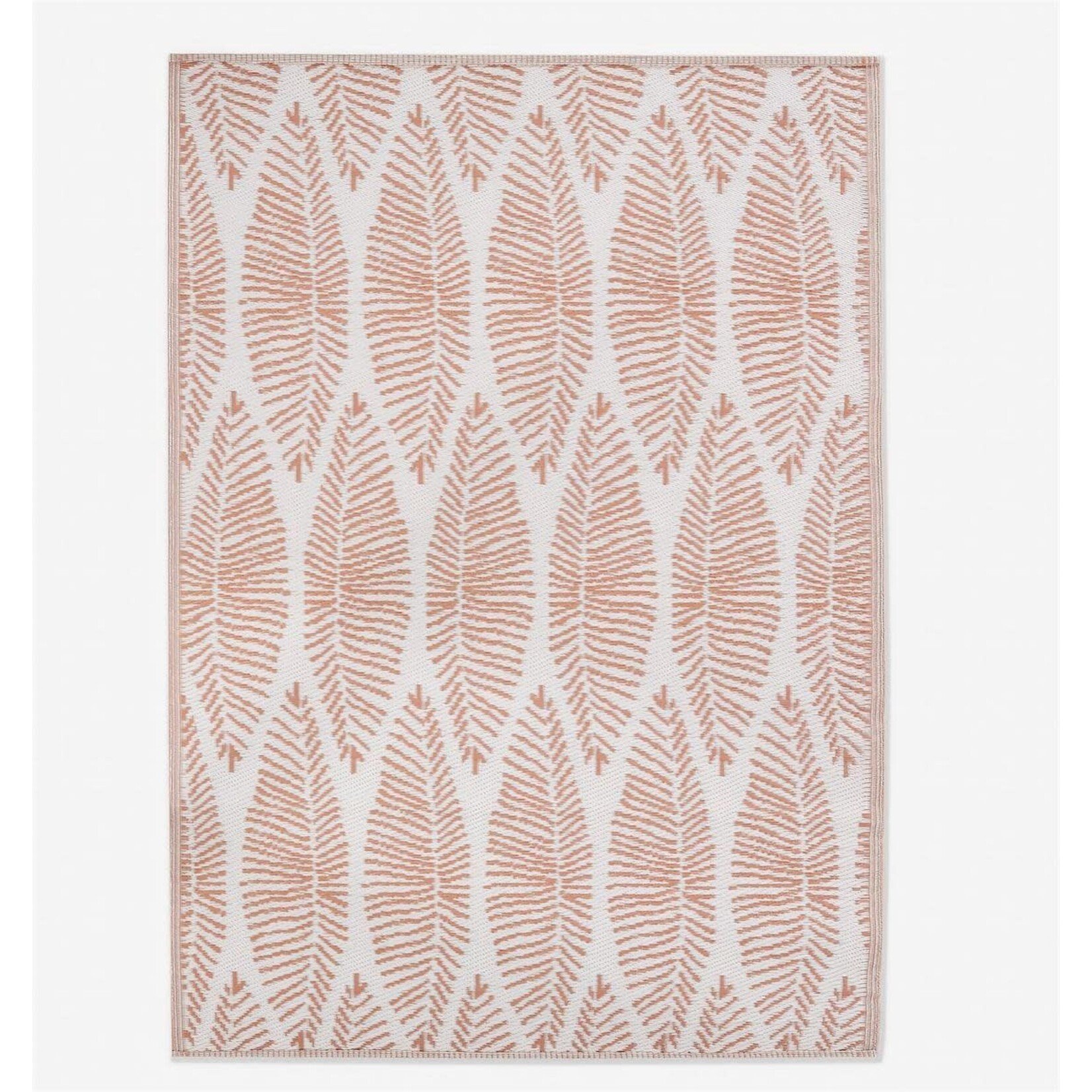 Beige and White Outdoor Rug 4'x6'