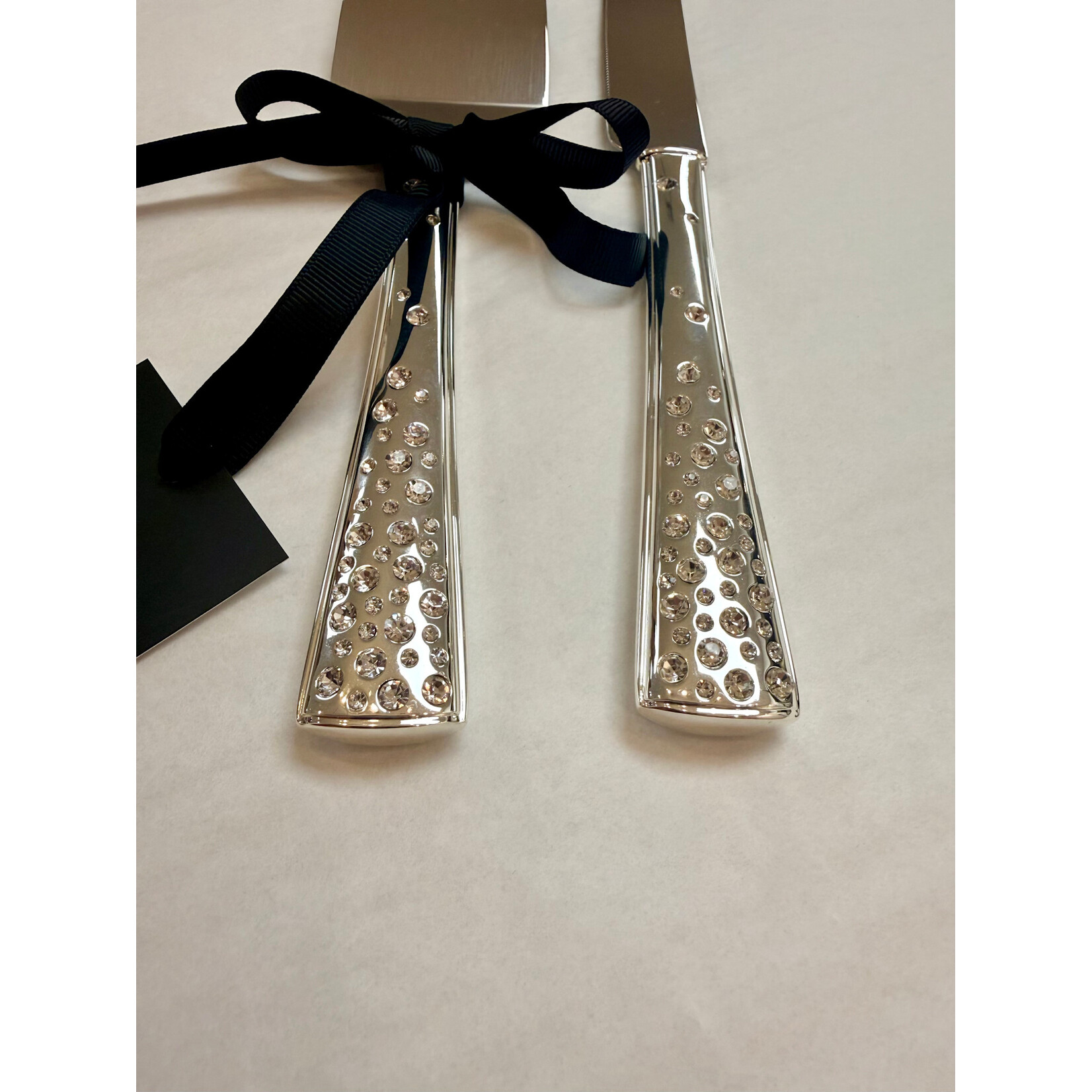 Cherish Crystals Cake Serving Set