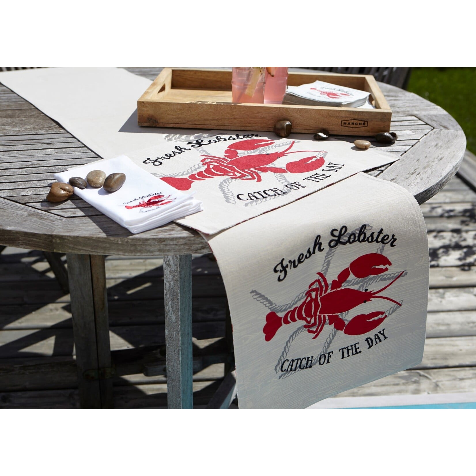 Lobster Catch Table Runner