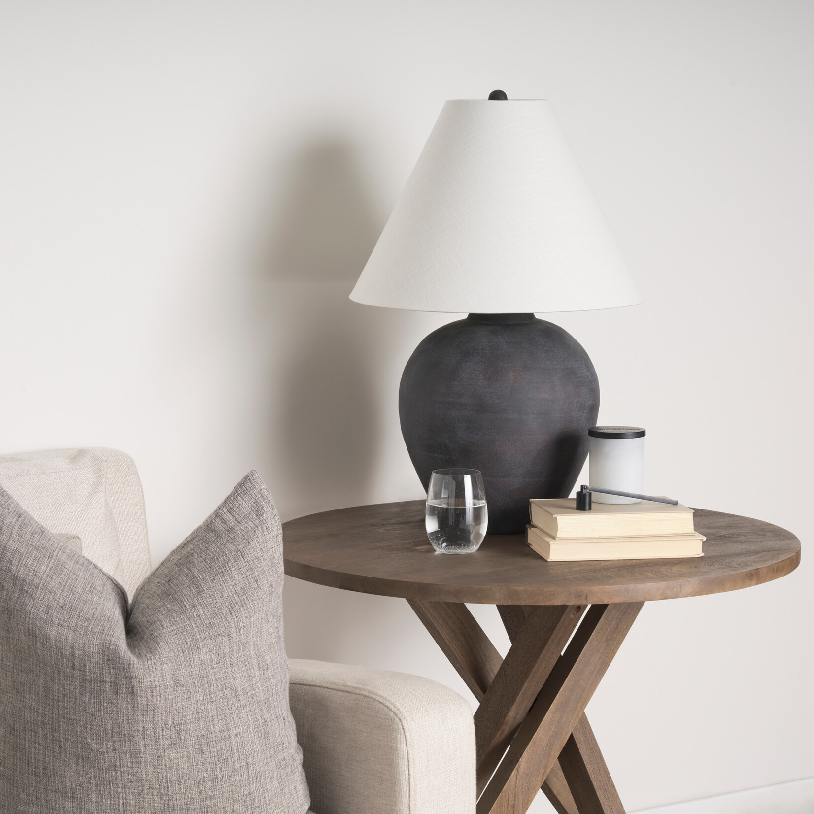 Marvin Black Ceramic Table Lamp