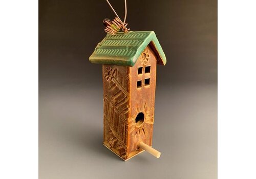  Macone Clay Mini Hanging Birdhouse 