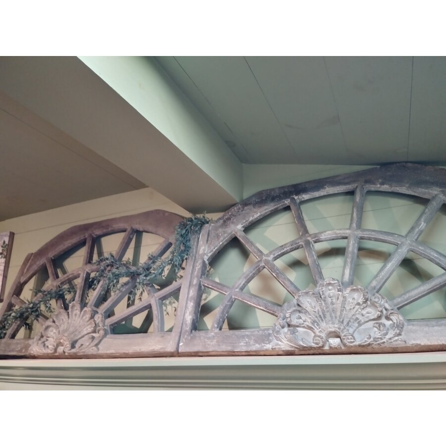 Arched Relic