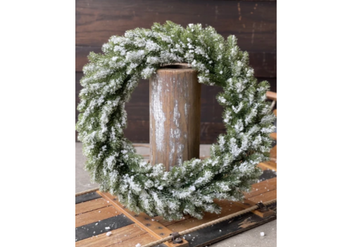  Snowscape Pine Wreath 