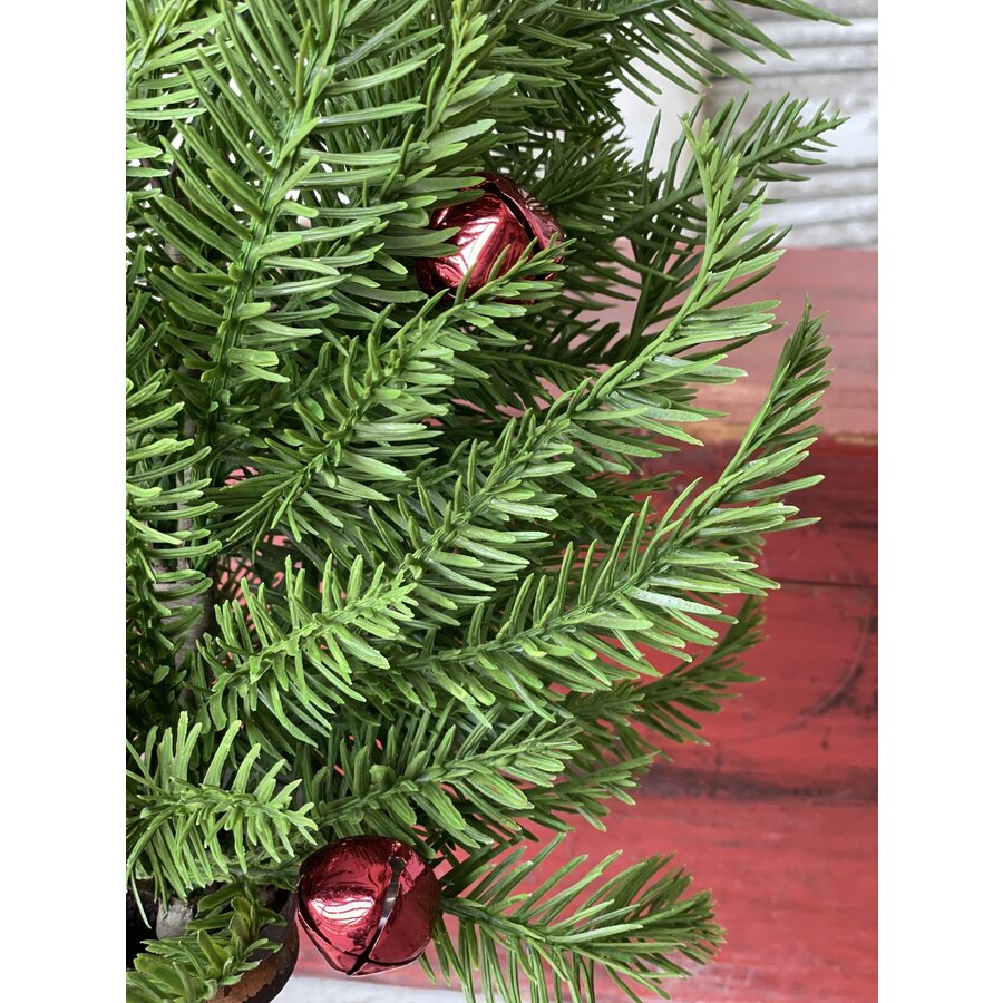 22" Belfry Pine Wreath