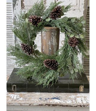 26" Shine Right Cedar Wreath