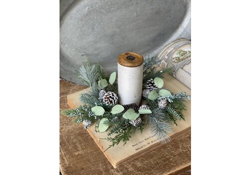  Stonecroft Cedar Candle Ring 