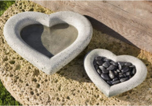  Campania International Heart Ground Birdbath Small 