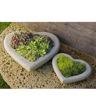 Campania International Heart Ground Birdbath Large