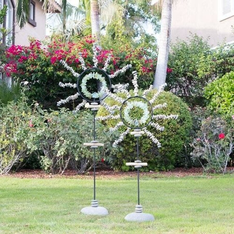 Sun Burst Garden Stand