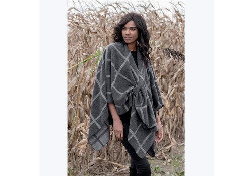  Young's Inc. Windowpane Poncho 