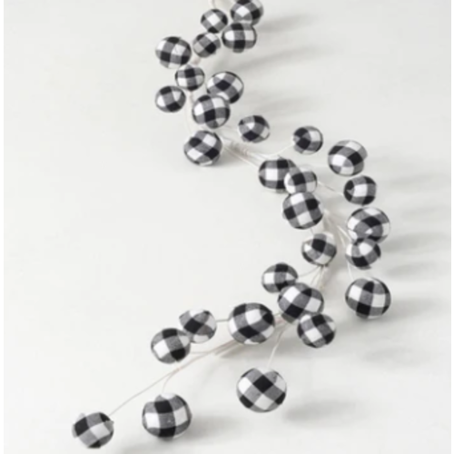  Sullivans Ball Garland 