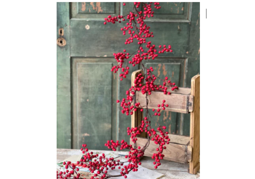  Matte Weatherproof Berry Garland 
